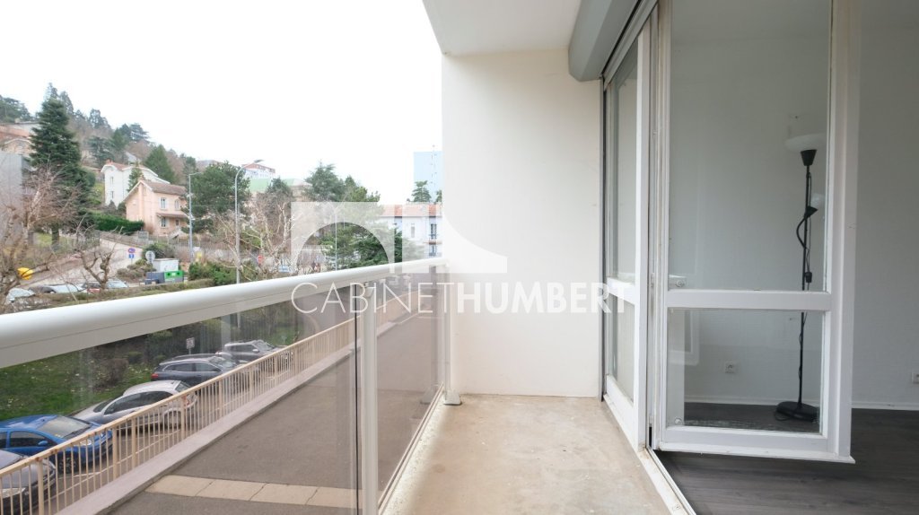 APPARTEMENT T4 A VENDRE - ST ETIENNE LA M�TARE - 76.31 m2 - 72�000�&euro;