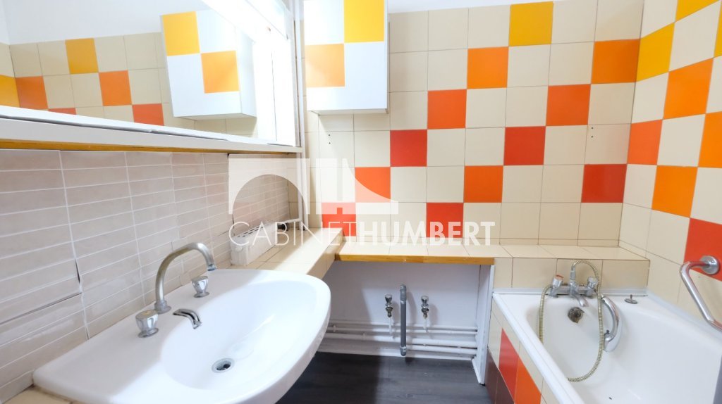 APPARTEMENT T4 A VENDRE - ST ETIENNE LA M�TARE - 76.31 m2 - 72�000�&euro;