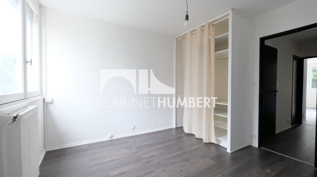 APPARTEMENT T4 A VENDRE - ST ETIENNE LA M�TARE - 76.31 m2 - 72�000�&euro;