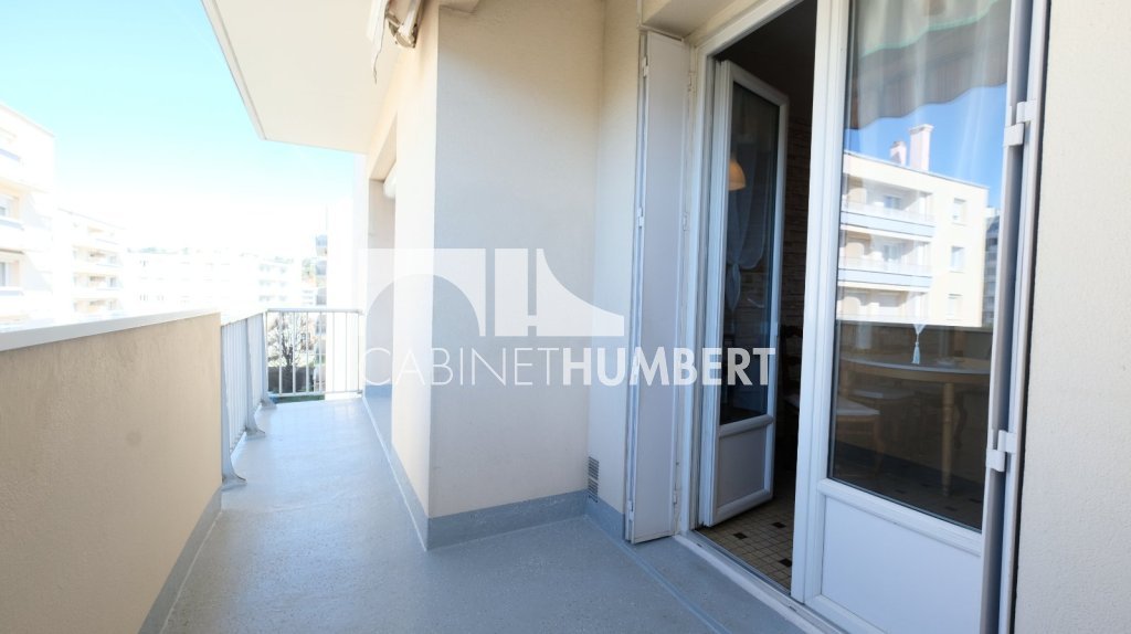 APPARTEMENT T4 A VENDRE - ST ETIENNE LA TERRASSE - 68.83 m2 - 83�000�&euro;