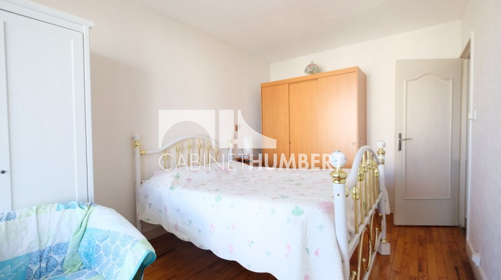 APPARTEMENT T4 A VENDRE - ST ETIENNE LA TERRASSE - 68.83 m2 - 83�000�&euro;