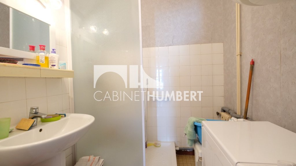 APPARTEMENT T4 A VENDRE - ST ETIENNE LA TERRASSE - 68.83 m2 - 83�000�&euro;