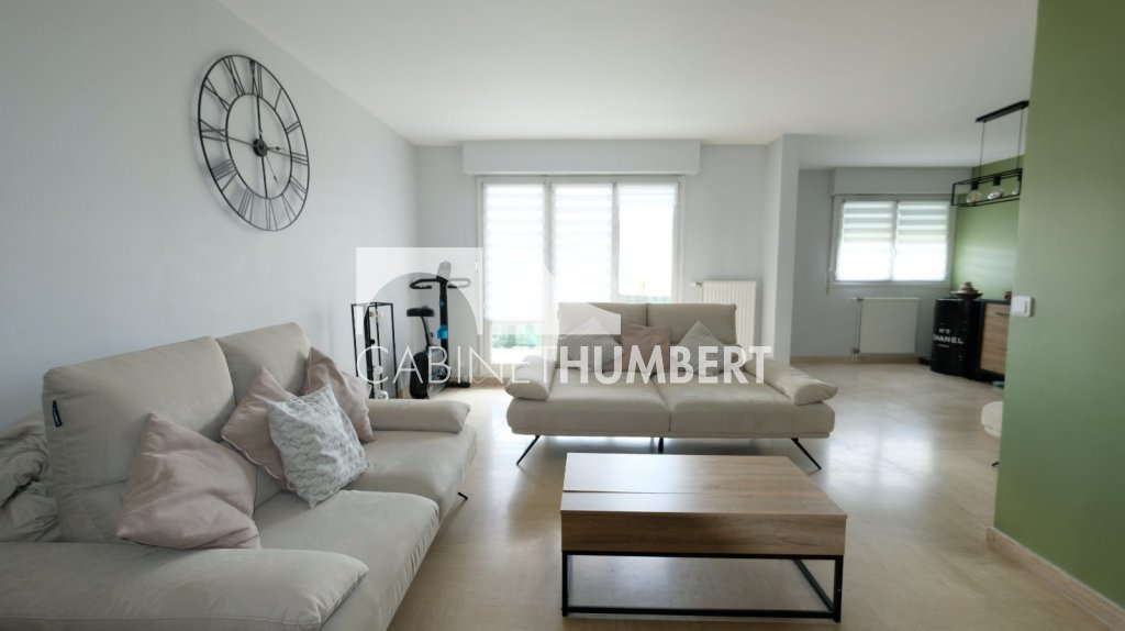 APPARTEMENT T4 A VENDRE - ST ETIENNE MONTPLAISIR - 81.14 m2 - 120000€