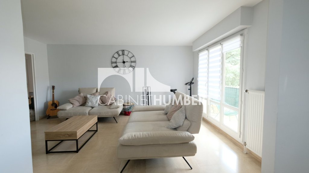 APPARTEMENT T4 A VENDRE - ST ETIENNE MONTPLAISIR - 81.14 m2 - 120 000 €
