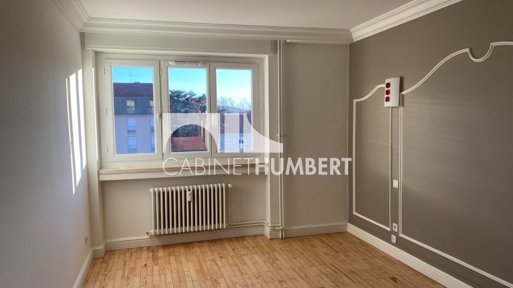 CITE DU DESIGN A LOUER - ST ETIENNE BERGSON - 114.78 m2 - 910 &euro; charges comprises par mois
