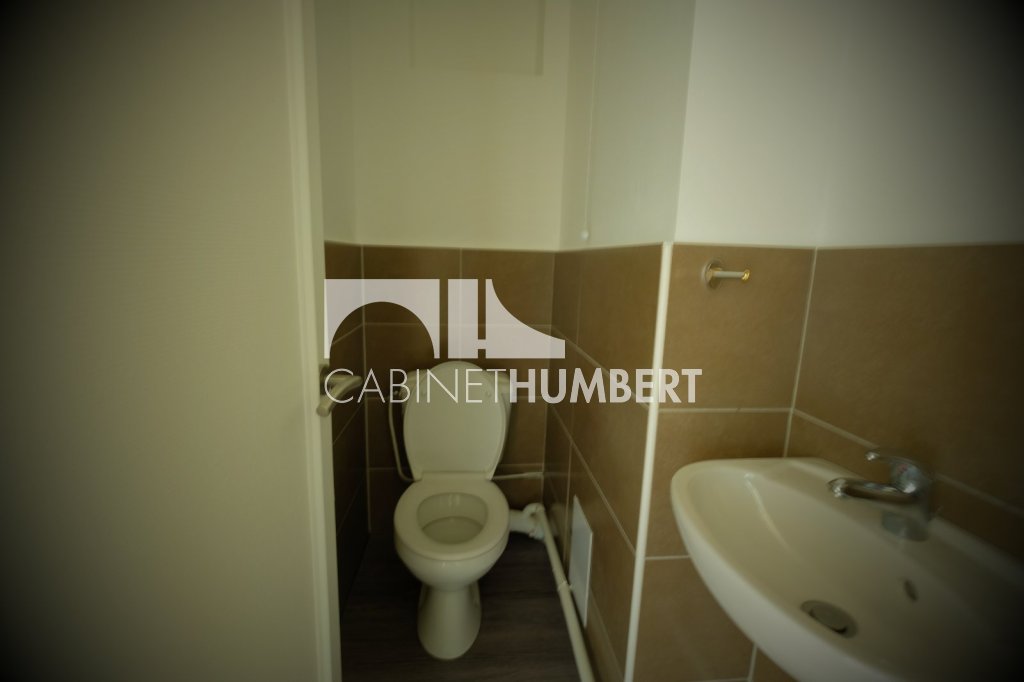 CITE DU DESIGN A LOUER - ST ETIENNE BERGSON - 114.78 m2 - 910 &euro; charges comprises par mois