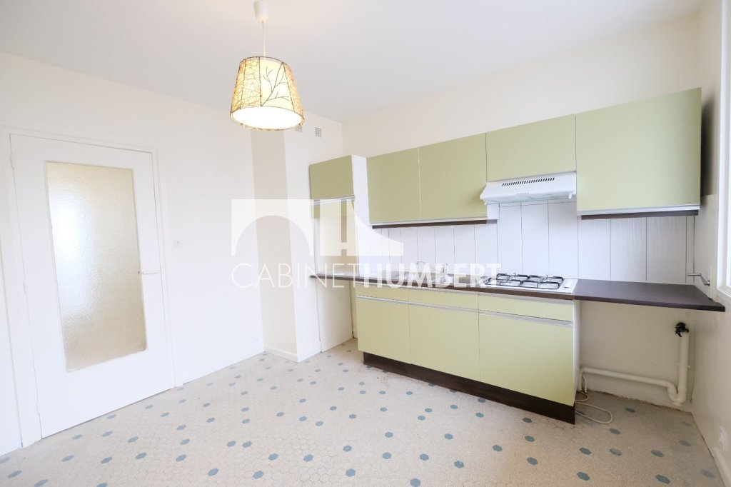 APPARTEMENT T5 A LOUER - ST ETIENNE FAURIEL - 134.03 m2 - 1 185 € charges comprises par mois