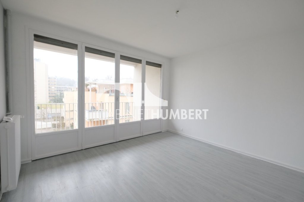 APPARTEMENT T5 A LOUER - ST ETIENNE FAURIEL - 134.03 m2 - 1 185 € charges comprises par mois