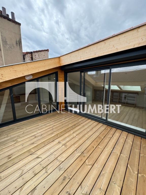 APPARTEMENT T5 A LOUER - ST ETIENNE HYPER CENTRE - 114.87 m2 - 1195€ charges comprises par mois