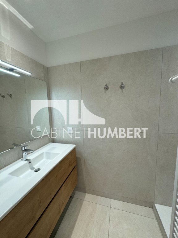 APPARTEMENT T5 A LOUER - ST ETIENNE HYPER CENTRE - 114.87 m2 - 1195€ charges comprises par mois