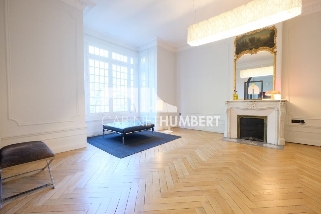 APPARTEMENT T5 A VENDRE - ST ETIENNE BADOUILLRE - 200.07 m2 - Prix : nous consulter