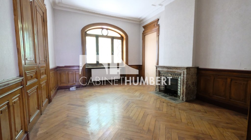 APPARTEMENT T5 A VENDRE - ST ETIENNE BADOUILLÈRE - 155.07 m2 - 89 000 &euro;