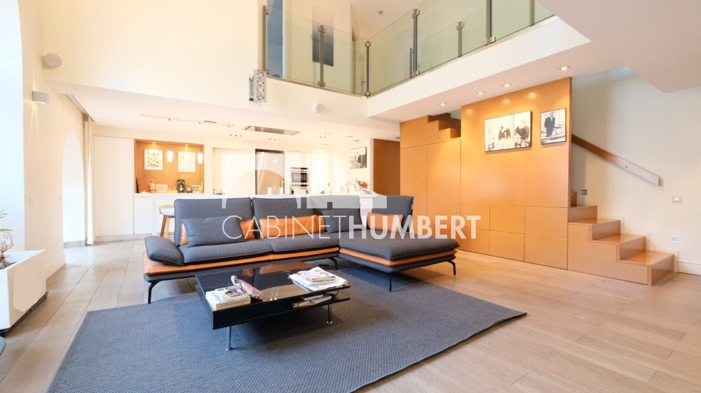 APPARTEMENT T5 A VENDRE - ST ETIENNE CENTRE VILLE - 164.33 m2 - 359000€