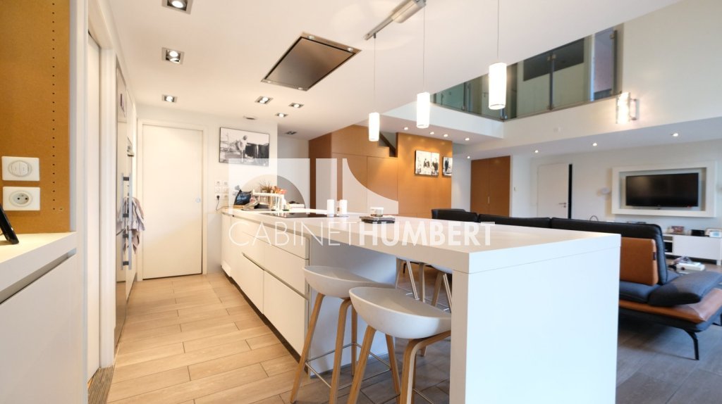 APPARTEMENT T5 A VENDRE - ST ETIENNE CENTRE VILLE - 164.33 m2 - 359000€