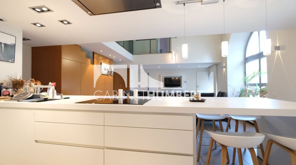 APPARTEMENT T5 A VENDRE - ST ETIENNE CENTRE VILLE - 164.33 m2 - 359000€