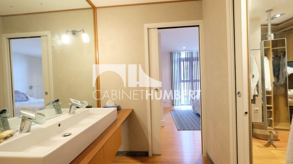 APPARTEMENT T5 A VENDRE - ST ETIENNE CENTRE VILLE - 164.33 m2 - 359000€