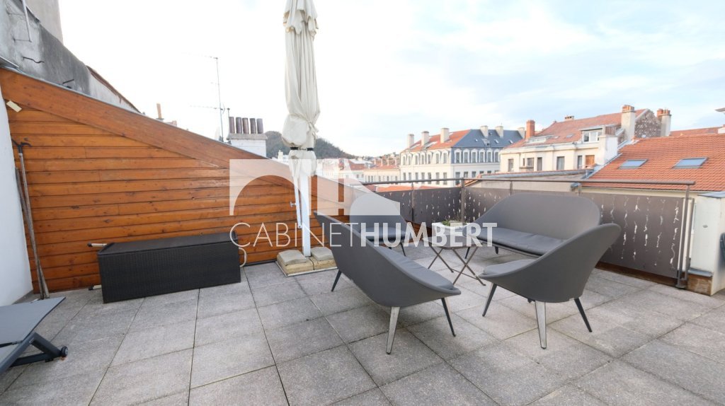 APPARTEMENT T5 A VENDRE - ST ETIENNE CENTRE VILLE - 147 m2 - 299000€