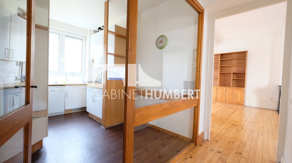 APPARTEMENT T5 A VENDRE - ST ETIENNE CENTRE VILLE - 124.07 m2 - 219�000�&euro;