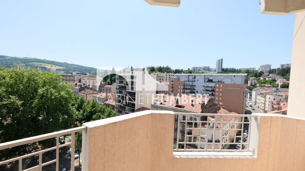 APPARTEMENT T5 A VENDRE - ST ETIENNE FACULTE / CENTRE DEUX - 113.1 m2 - 239�000�&euro;