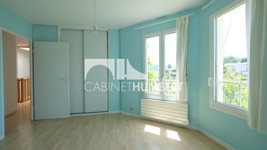 APPARTEMENT T5 A VENDRE - ST ETIENNE FACULTE / CENTRE DEUX - 113.1 m2 - 239�000�&euro;