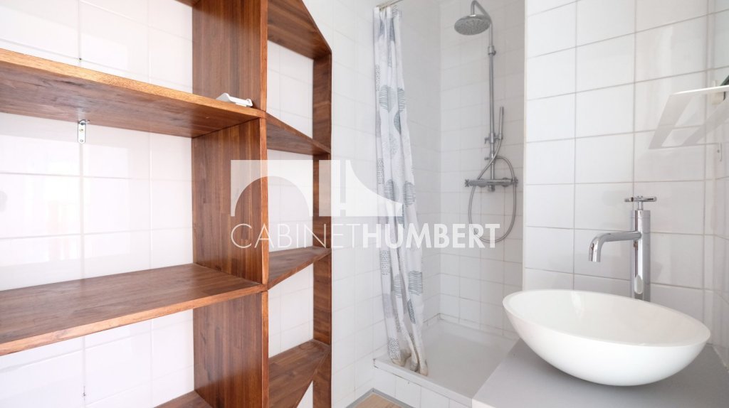 APPARTEMENT T5 A VENDRE - ST ETIENNE FACULTE / CENTRE DEUX - 113.1 m2 - 239�000�&euro;