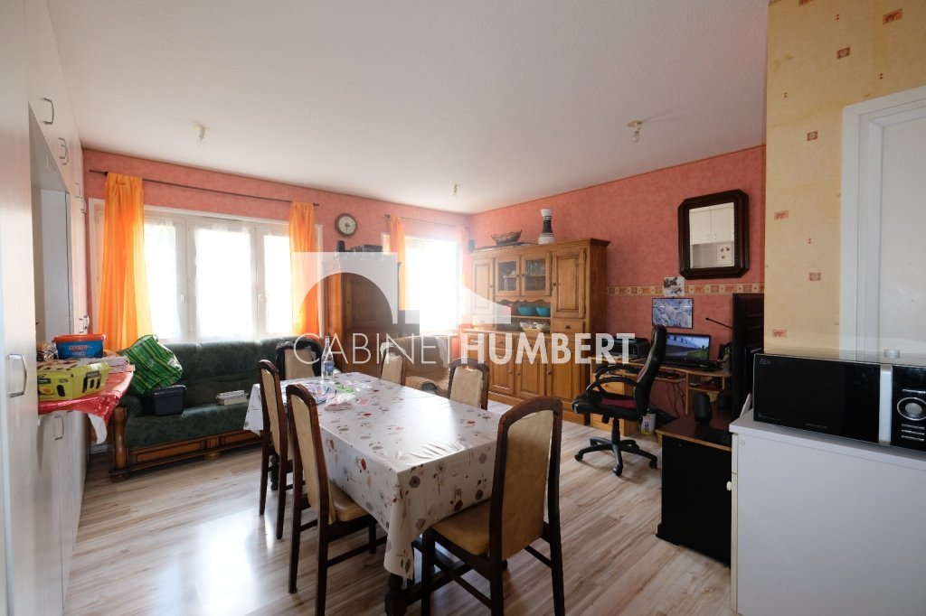 APPARTEMENT T5 A VENDRE - ST ETIENNE FACULTE / CENTRE DEUX - 91.59 m2 - 105 000 &euro;