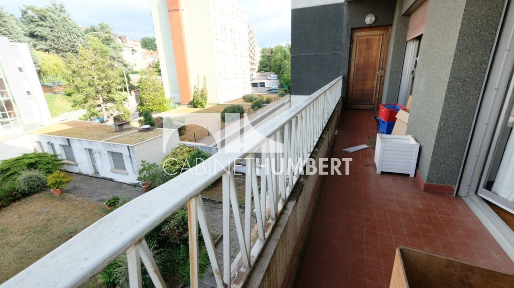 APPARTEMENT T5 A VENDRE - ST ETIENNE FAURIEL - 146.72 m2 - 175000€