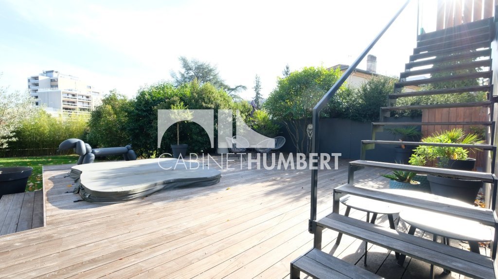 APPARTEMENT T5 A VENDRE - ST ETIENNE FAURIEL - 206 m2 - 487000€