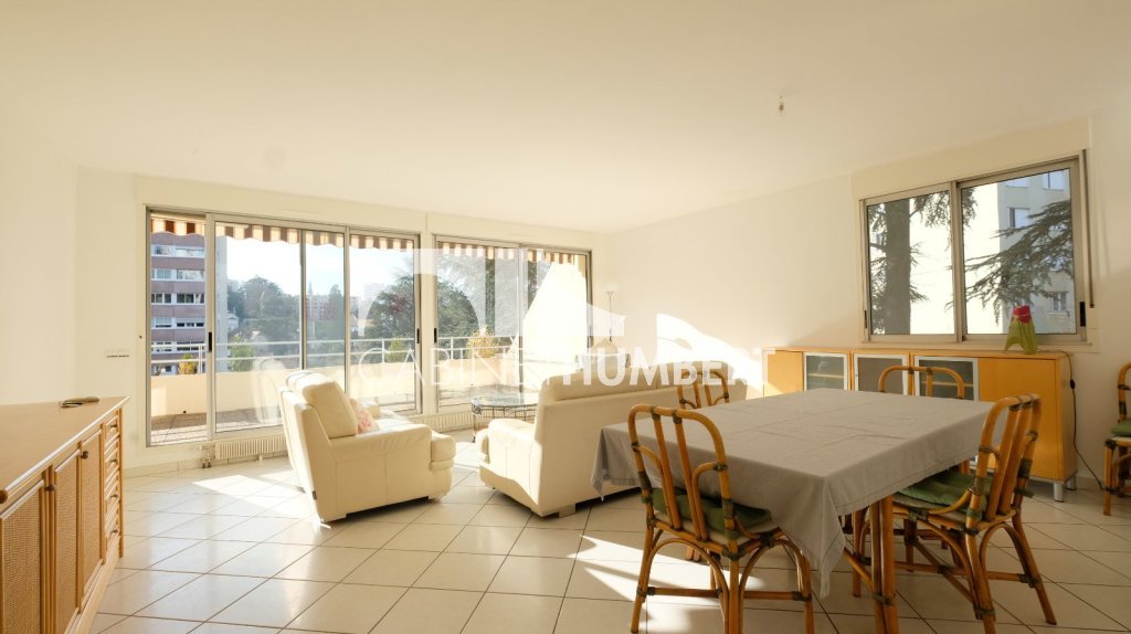 APPARTEMENT T5 A VENDRE - ST ETIENNE FAURIEL - 118 m2 - 239�000�&euro;
