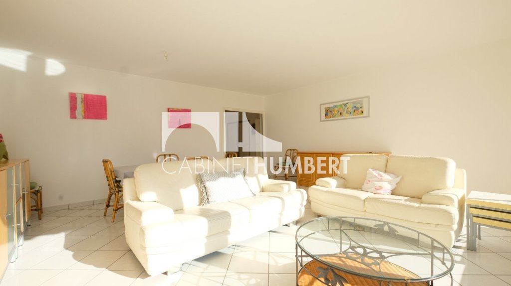 APPARTEMENT T5 A VENDRE - ST ETIENNE FAURIEL - 118 m2 - 239�000�&euro;