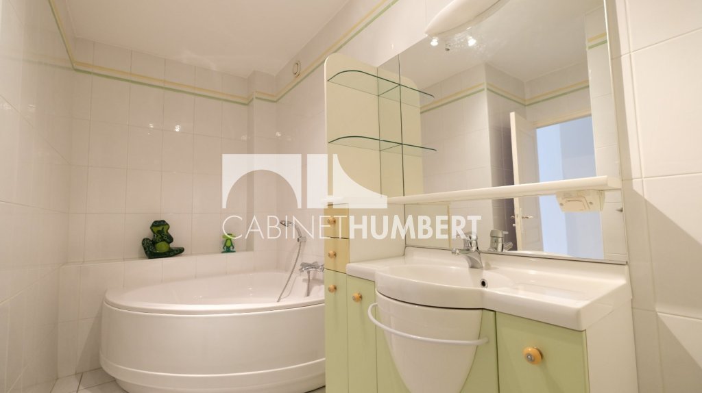 APPARTEMENT T5 A VENDRE - ST ETIENNE FAURIEL - 118 m2 - 239�000�&euro;