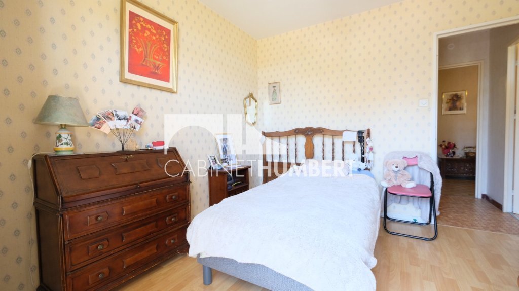 APPARTEMENT T5 A VENDRE - ST ETIENNE FAURIEL - 88.71 m2 - 109 000 &euro;