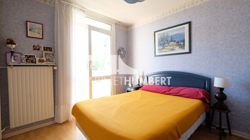 APPARTEMENT T5 A VENDRE - ST ETIENNE FAURIEL - 88.71 m2 - 109 000 &euro;