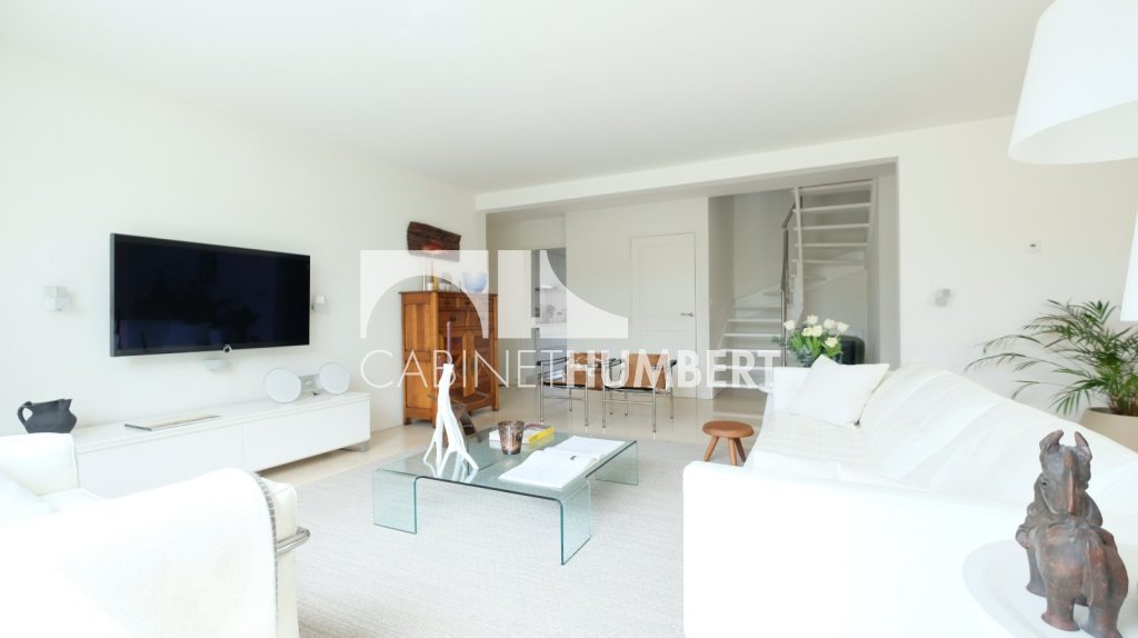 APPARTEMENT T5 A VENDRE - ST ETIENNE FAURIEL - 149 m2 - 470 000 &euro;