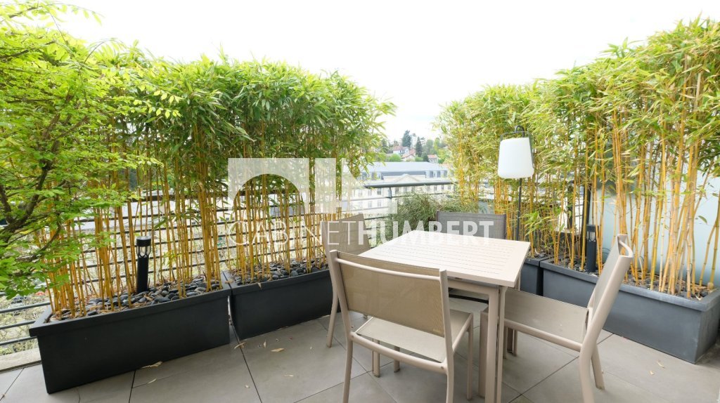 APPARTEMENT T5 A VENDRE - ST ETIENNE FAURIEL - 149 m2 - 470 000 &euro;