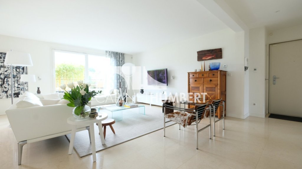 APPARTEMENT T5 A VENDRE - ST ETIENNE FAURIEL - 149 m2 - 470 000 &euro;