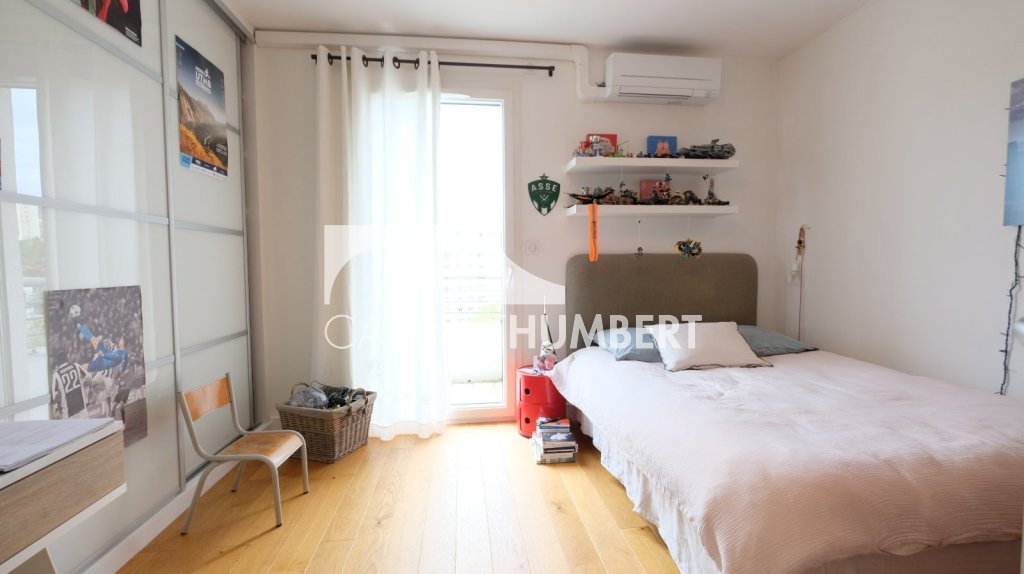 APPARTEMENT T5 A VENDRE - ST ETIENNE FAURIEL - 149 m2 - 470 000 &euro;