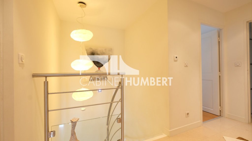 APPARTEMENT T5 A VENDRE - ST ETIENNE FAURIEL - 149 m2 - 470 000 &euro;