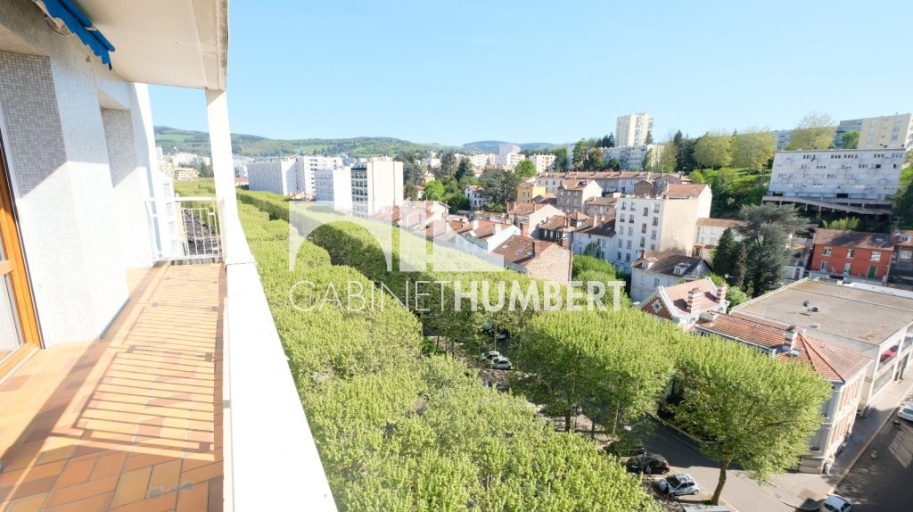 APPARTEMENT T5 A VENDRE - ST ETIENNE FAURIEL - 109.58 m2 - 163 000 &euro;
