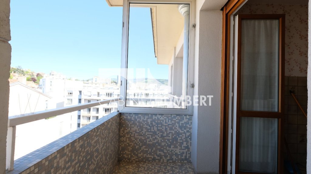 APPARTEMENT T5 A VENDRE - ST ETIENNE FAURIEL - 109.58 m2 - 163 000 &euro;