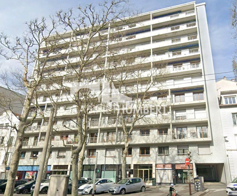 APPARTEMENT T5 A VENDRE - ST ETIENNE FAURIEL - 109.58 m2 - 163 000 &euro;