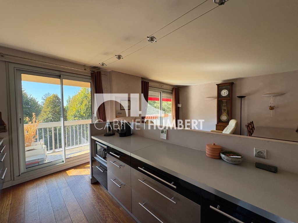 APPARTEMENT T5 A VENDRE - ST ETIENNE LA MTARE - 113.14 m2 - 189000€