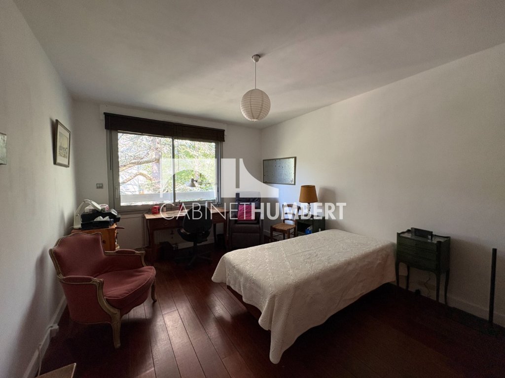 APPARTEMENT T5 A VENDRE - ST ETIENNE LA MTARE - 113.14 m2 - 189000€