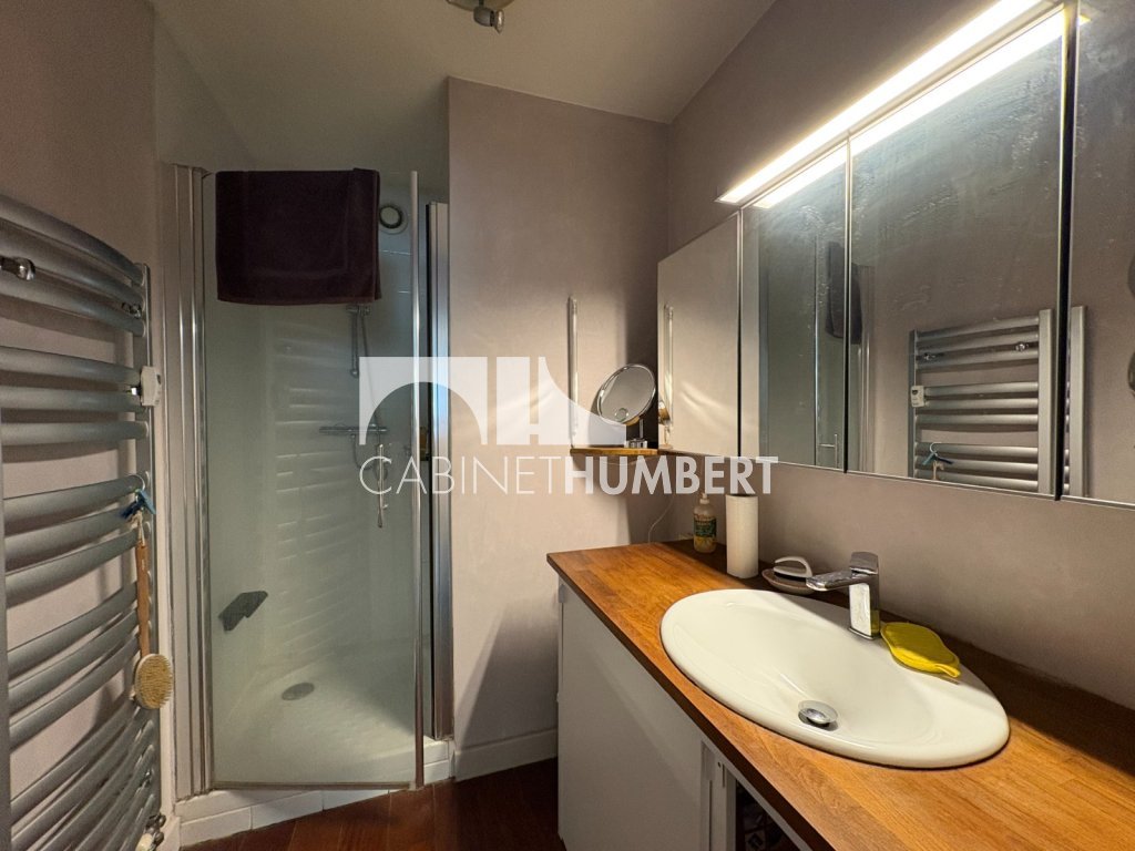 APPARTEMENT T5 A VENDRE - ST ETIENNE LA MTARE - 113.14 m2 - 189000€