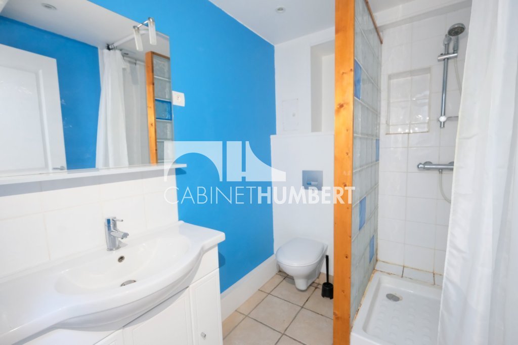 APPARTEMENT T6 A VENDRE - ST ETIENNE CENTRE VILLE - 170 m2 - 189�000�&euro;