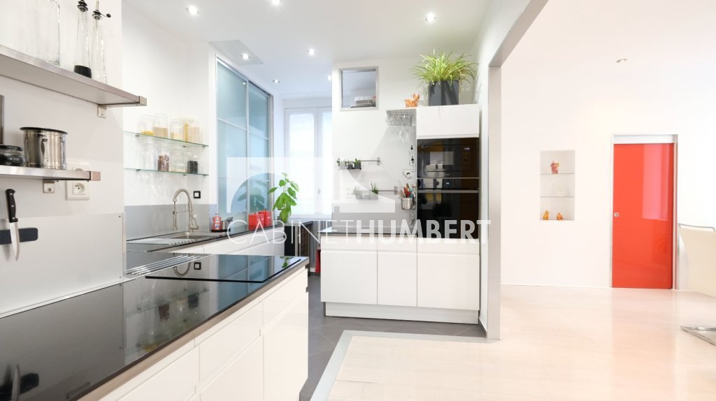 APPARTEMENT T6 A VENDRE - ST ETIENNE CENTRE VILLE - 172 m2 - 249000€