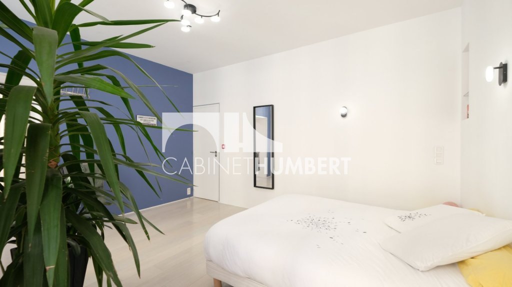 APPARTEMENT T6 A VENDRE - ST ETIENNE CENTRE VILLE - 172 m2 - 249000€