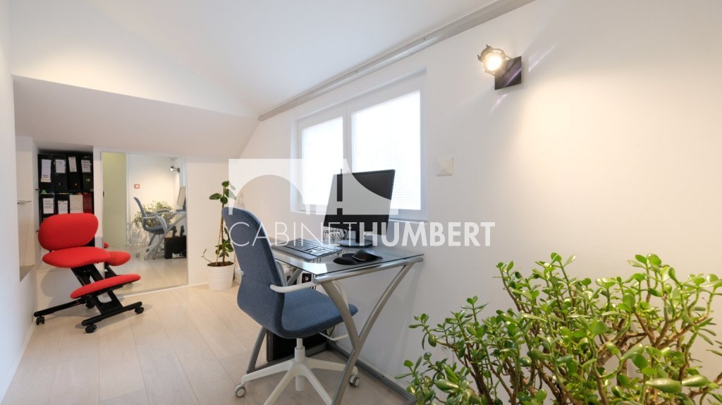 APPARTEMENT T6 A VENDRE - ST ETIENNE CENTRE VILLE - 172 m2 - 249000€
