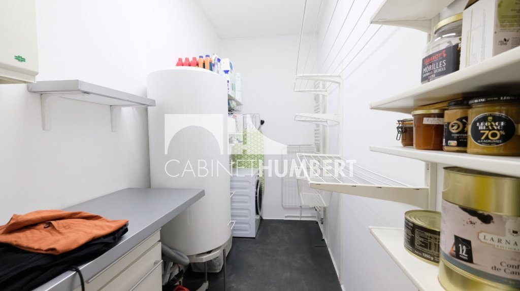 APPARTEMENT T6 A VENDRE - ST ETIENNE CENTRE VILLE - 172 m2 - 249000€