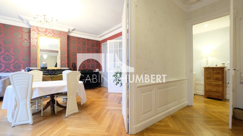 APPARTEMENT T6 A VENDRE - ST ETIENNE CENTRE VILLE - 183.33 m2 - 249�000�&euro;